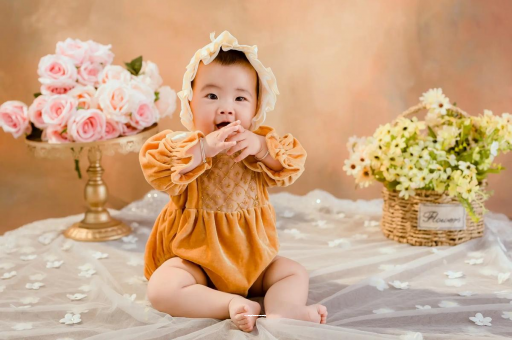 平湖宝宝从鼻子里溢奶处理